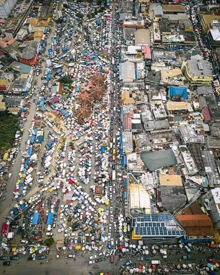 Makola Market, Accra, Ghana — aerial view